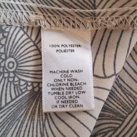 Loft Bell Sleeve Floral Blouse Top Medium - Picture 7 of 8